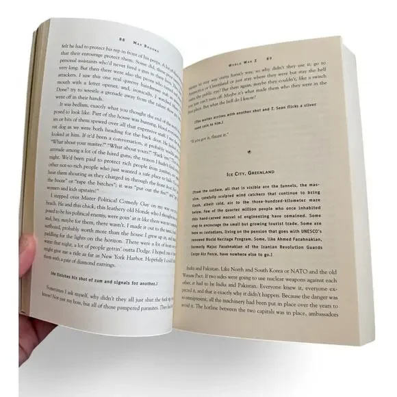 World War Z: An Oral History of the Zombie War – Max Brooks - Picture 4 of 5